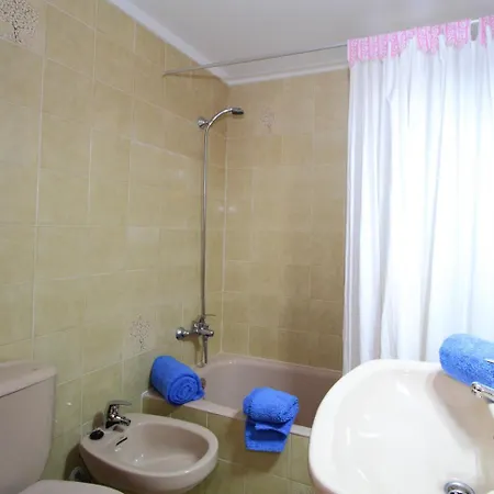 Family Seafront Fantastic Seaview