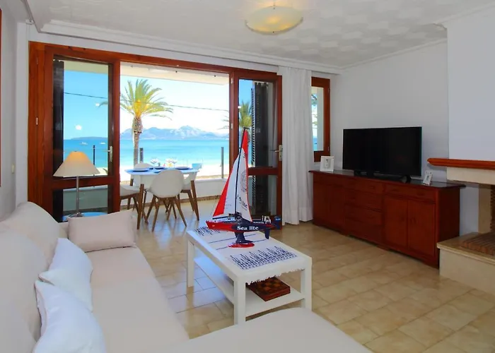 Family Seafront Fantastic Seaview